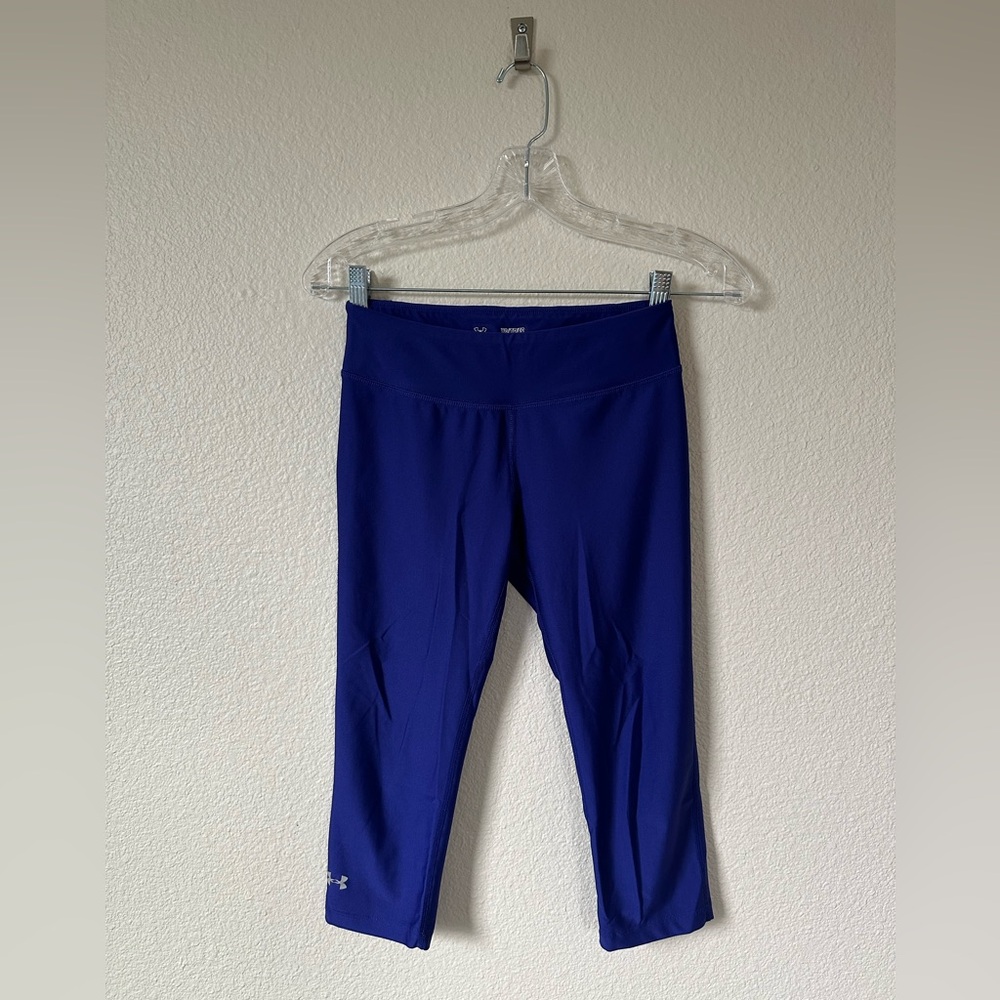 Under Armour Purple XS Cropped Workout Leggings